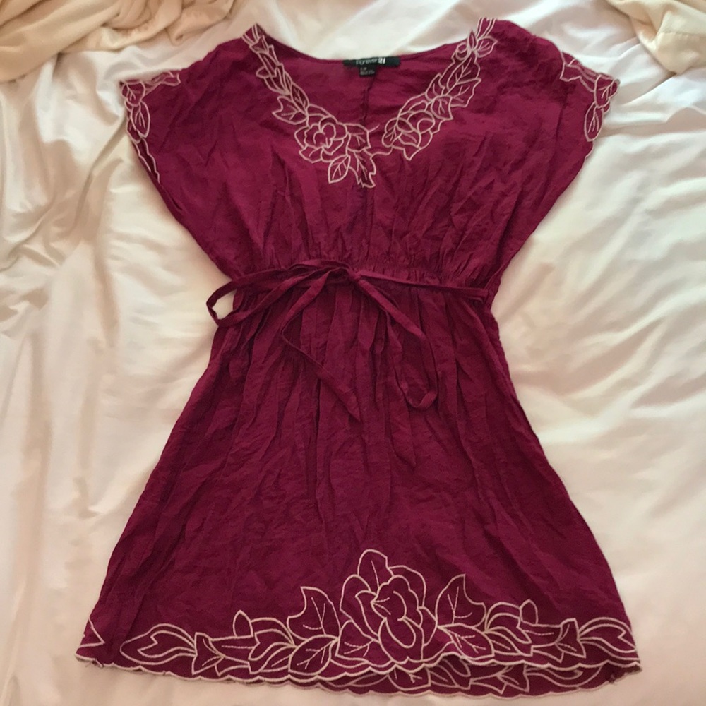 Wine colored dress w/ off white floral embroidery